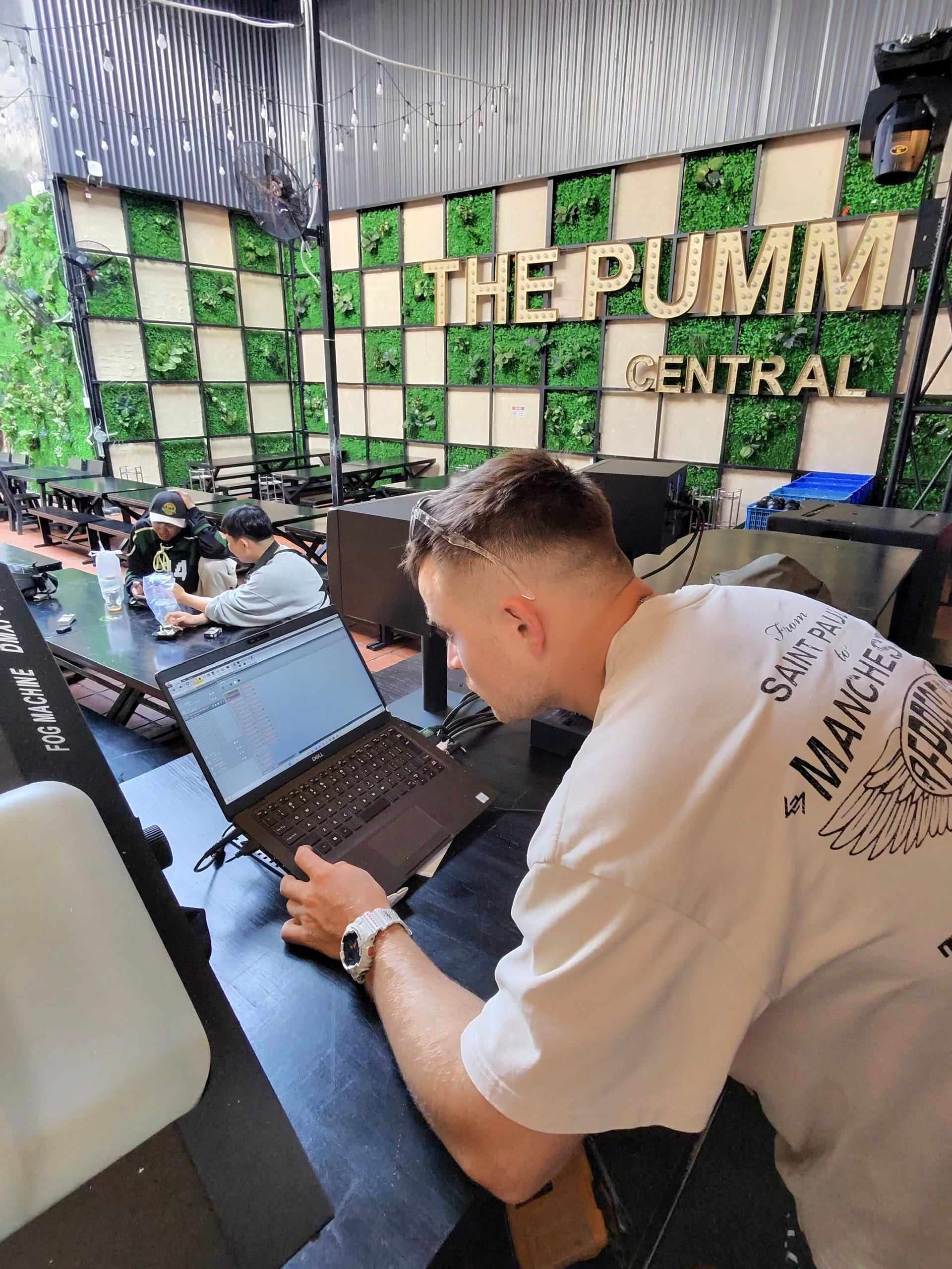 Gleb Morodudov tại The Pumm Central Nha Trang