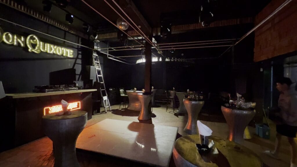 Thi Công LED Madrix Donquixote Đà Lạt