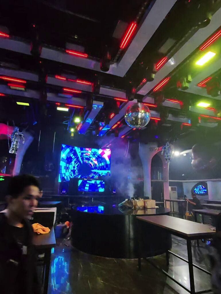 Kinh Nghiệm Setup Âm Thanh, Ánh Sáng Cho Club, Lounge Tại Nha Trang